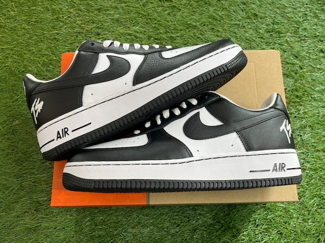 NIKE × TERROR SQUAD AIR FORCE 1 LOW QS BLACKOUT FJ5756-100 28cm 41423