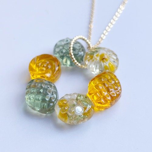 本物のお花を使ったフラワードロップリースのネックレス　ブローチ・キーホルダー変更可能　ミモザ　イエロー