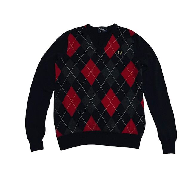 中古 フレッドペリー FRED PERRY Vネック セーター クリーニング 中古 フレッドペリー FRED PERRY Vネック セーター クリーニング