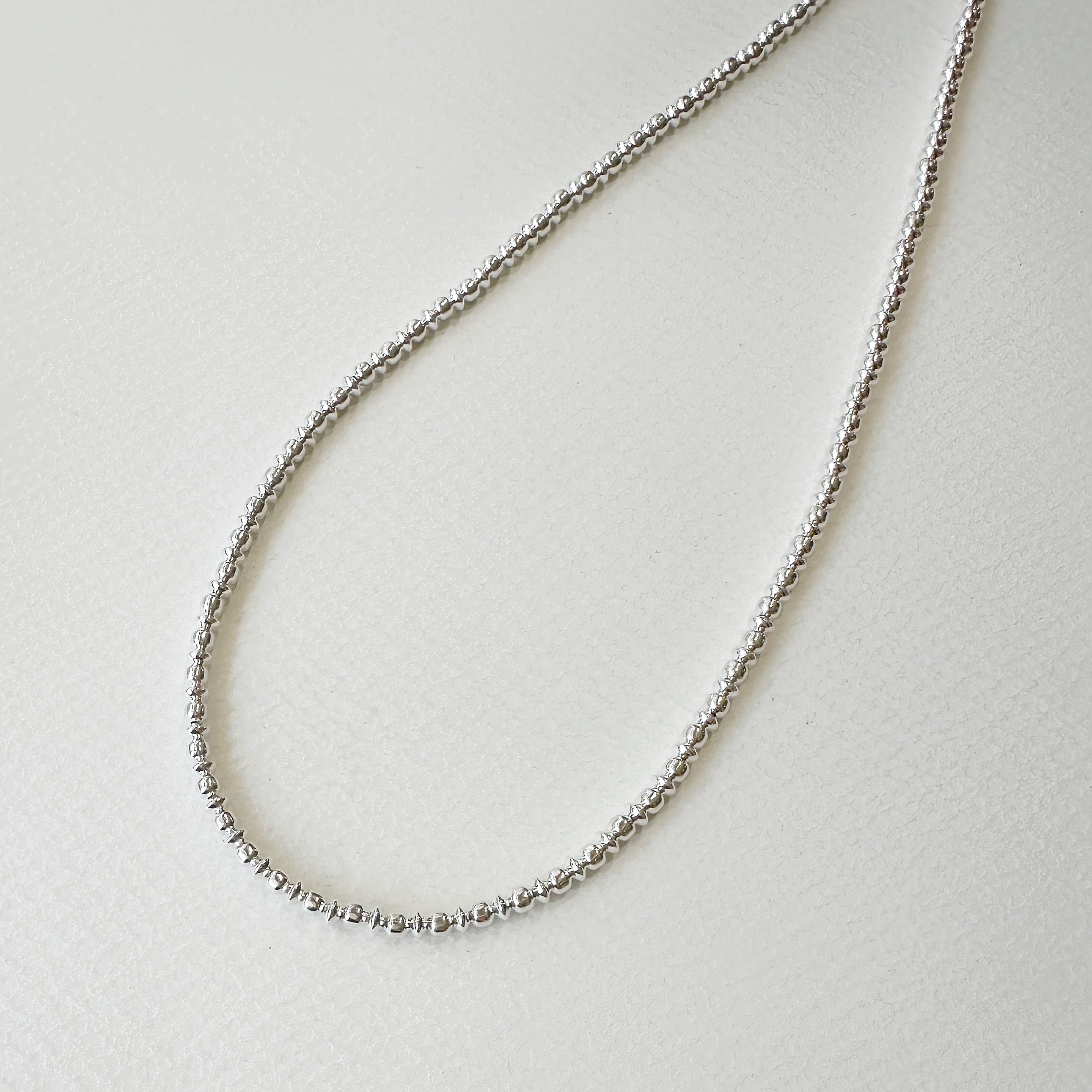 再入荷》【ラスト1】ナバホパール ネックレス 丸玉 x そろばん玉 3mm