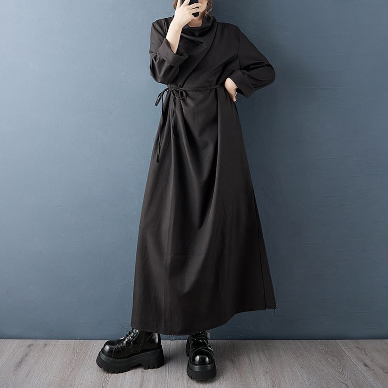 ラップ風ネック ブラック ワンピース 60025