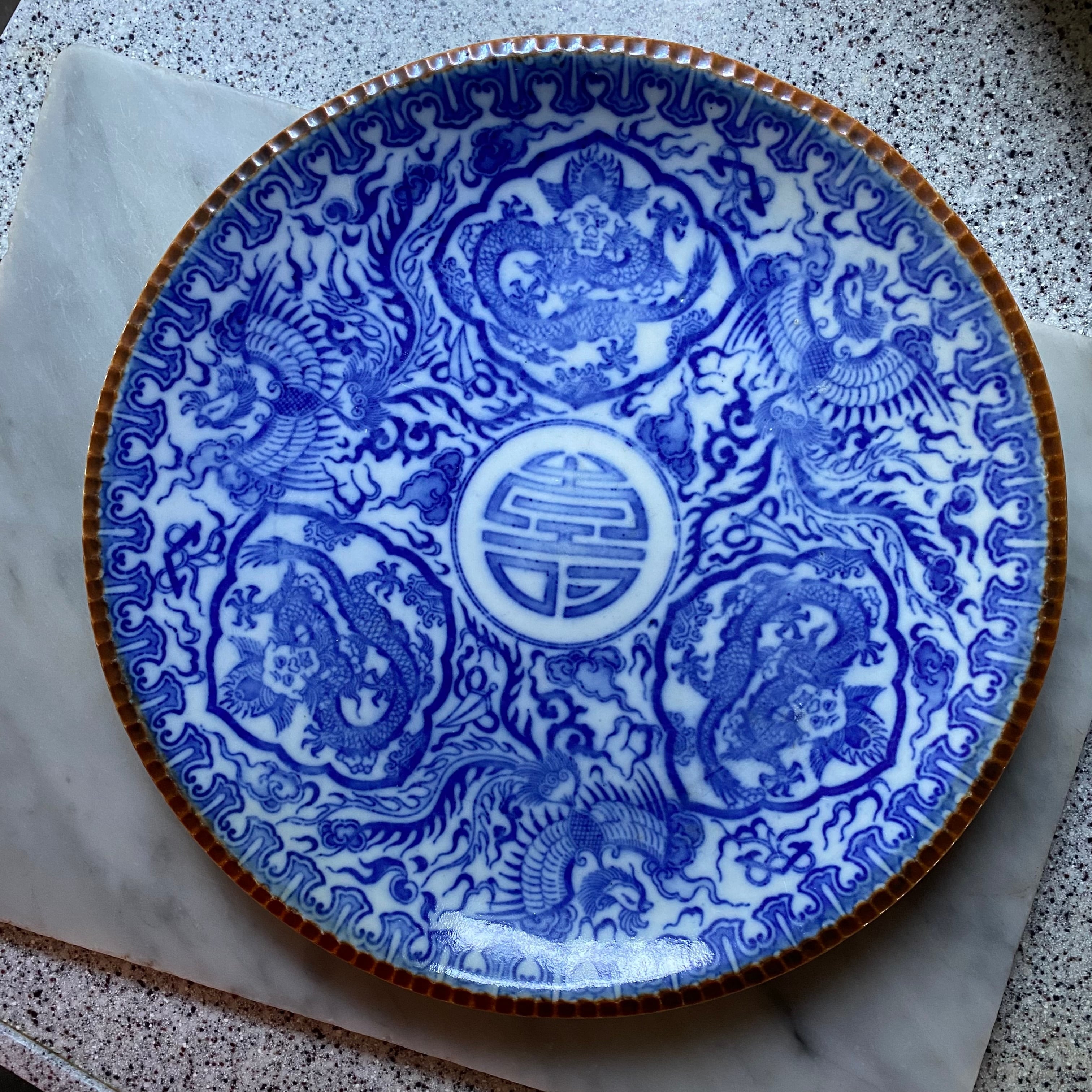 龍絵・大皿 美術品 大皿（龍の絵柄） 個性強めな龍のいげ皿 | Say