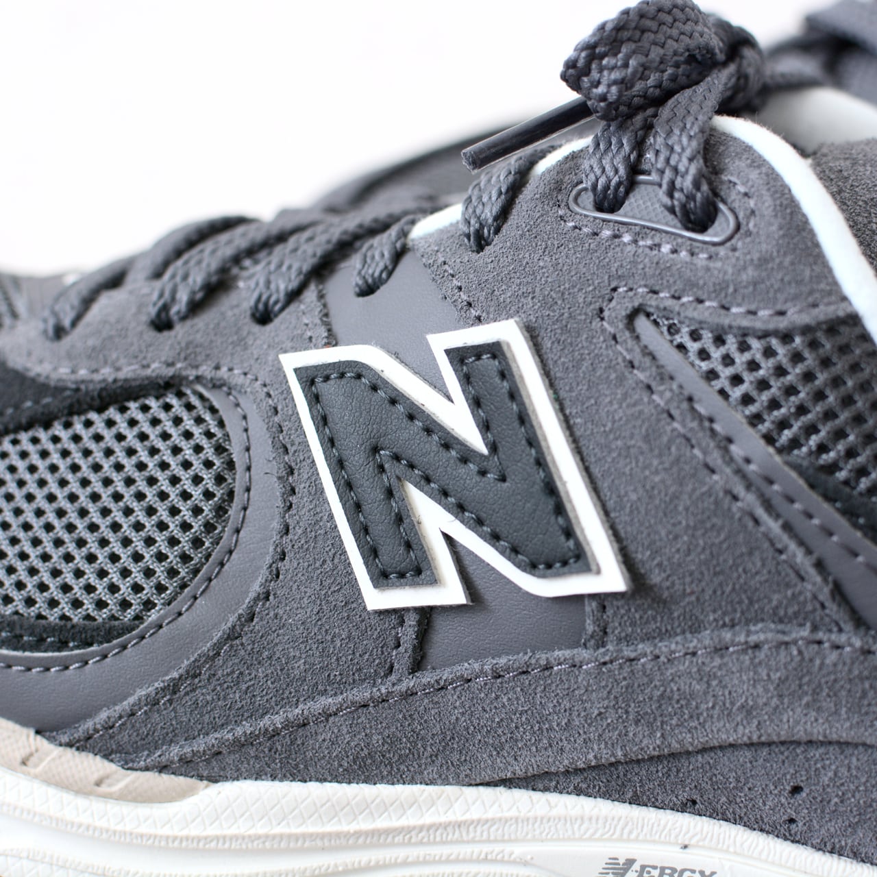 New Balance [ニューバランス] M2002R FL [M2002RFL] スニーカー