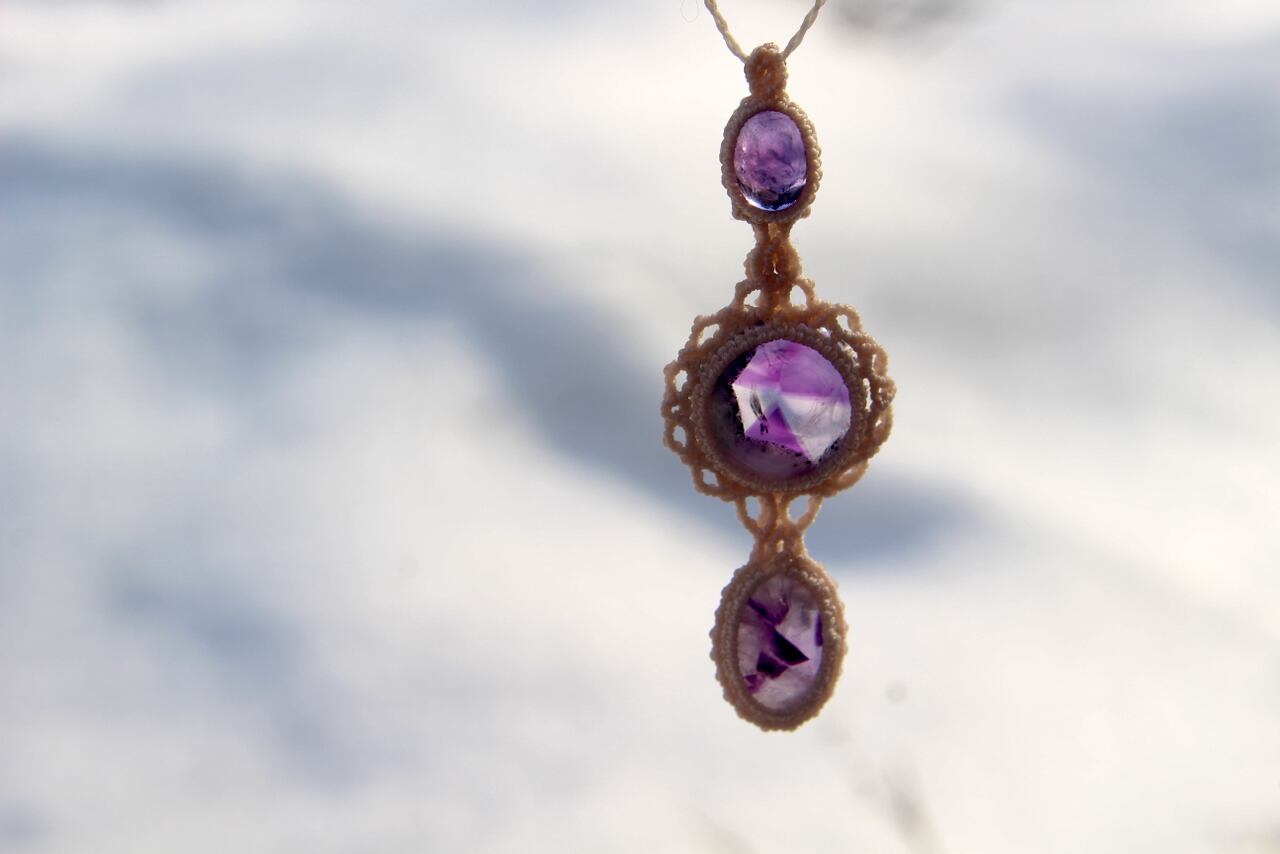 Trapiche amethyst micro macrame pendant