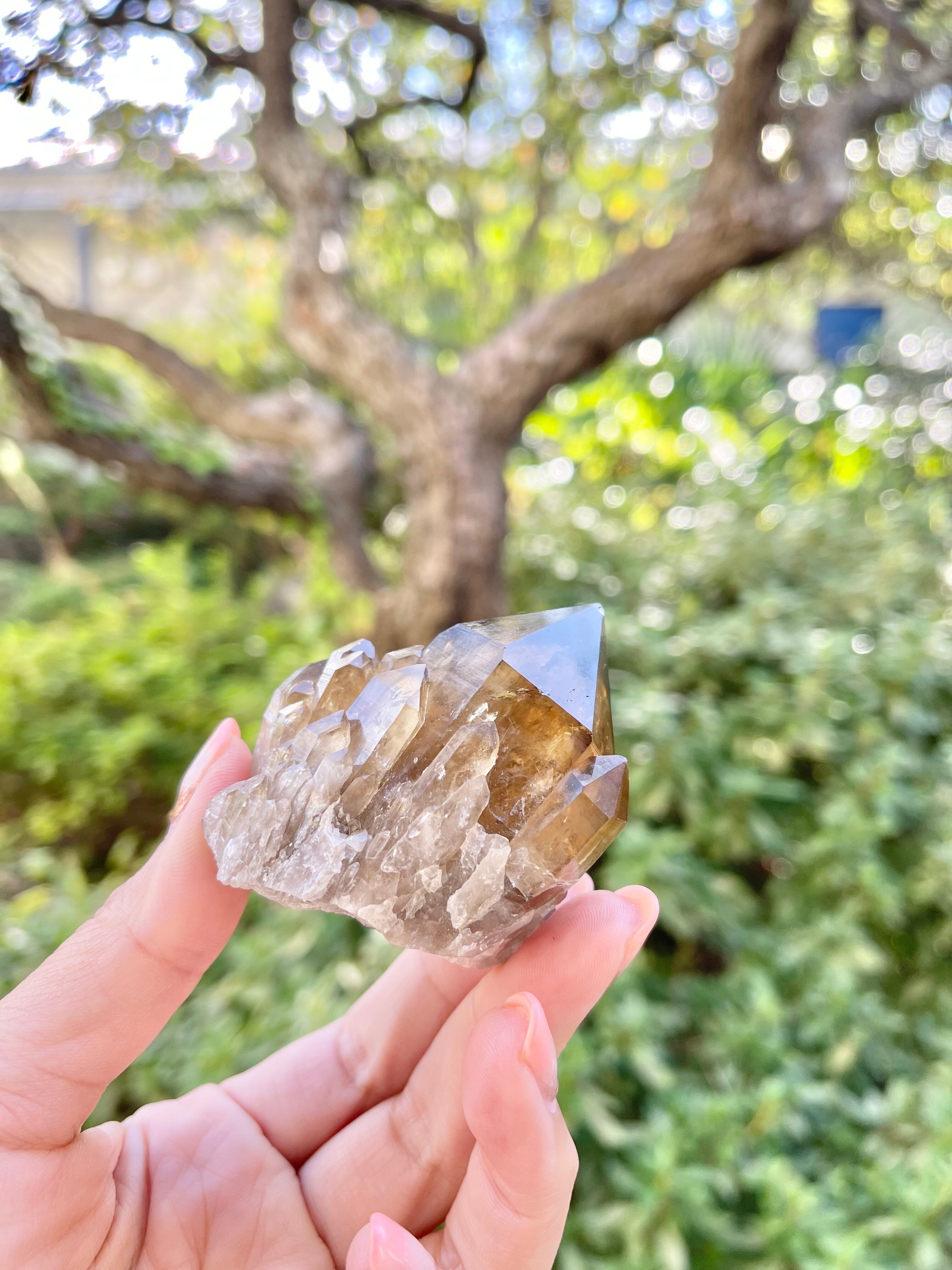 コンゴ産　高品質クンダリーニクォーツ(ファントム)