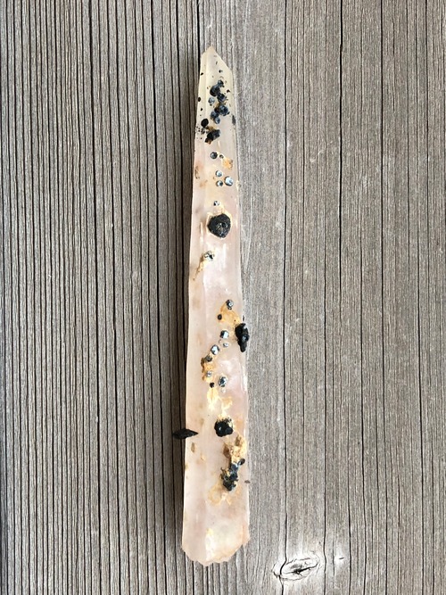 幻影の闇からあなたを今ここに連れ戻す