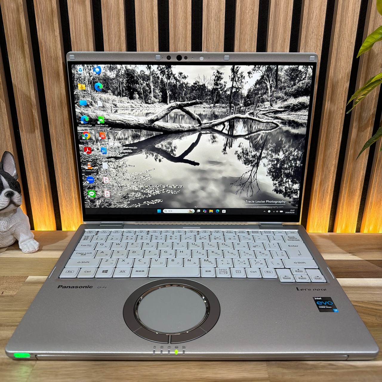 \ 公式ショップ限定価格❣️/ タッチパネル式《最上位i7搭載》新型2022年発売【Let’s note FV1】メモリ16GB SSD256GB ノートパソコン 安心サポート＆3ヶ月保証付き