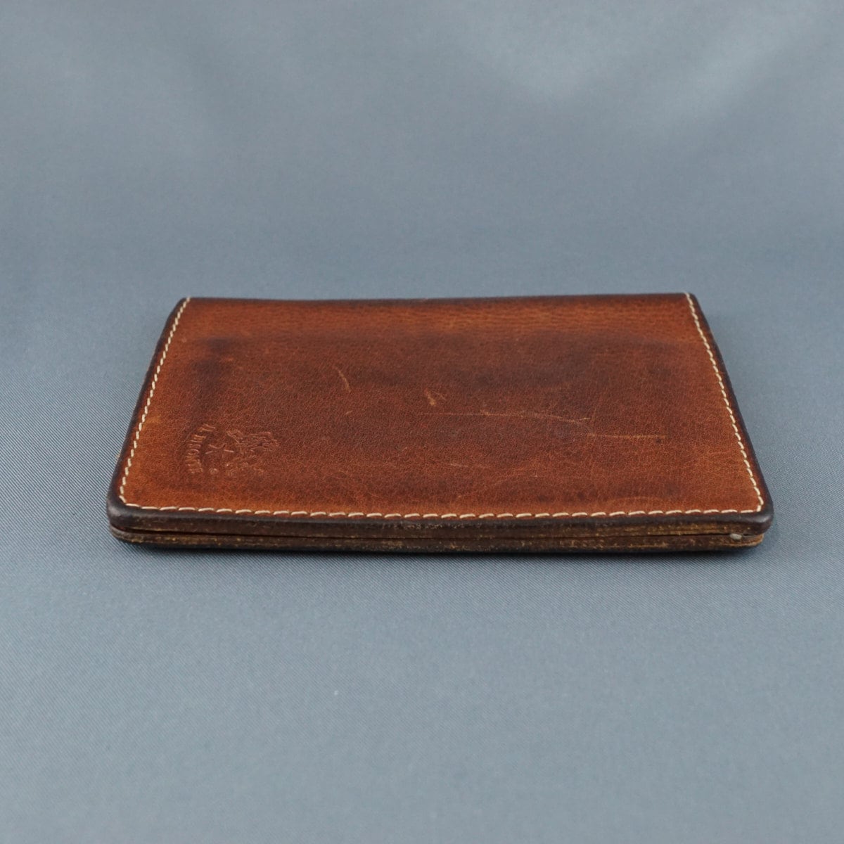 IL BISONTE イルビゾンテ 2つ折りパスケース USED品 カード入れ 定期