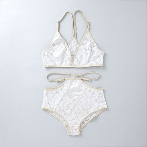 復刻！（残１）ヤーチャイカ for GIRLIN'  ::: PUNK LOVE :::  Bra & Panty Set (GIRLIN’ WHITE)