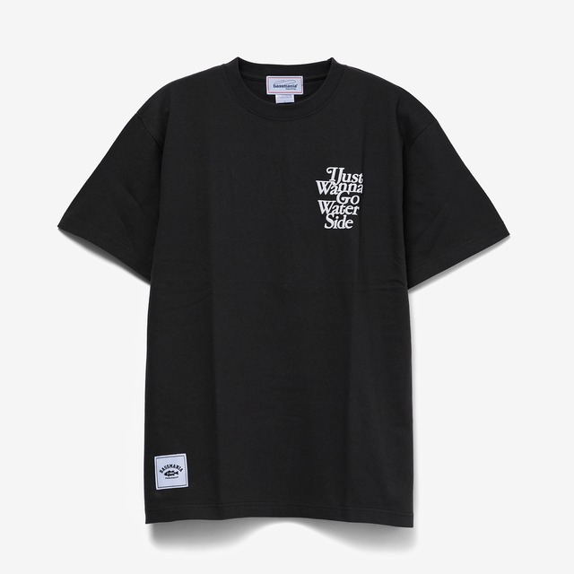 I JUST WANNA Foaming Logo TEE［SUMI BLK］