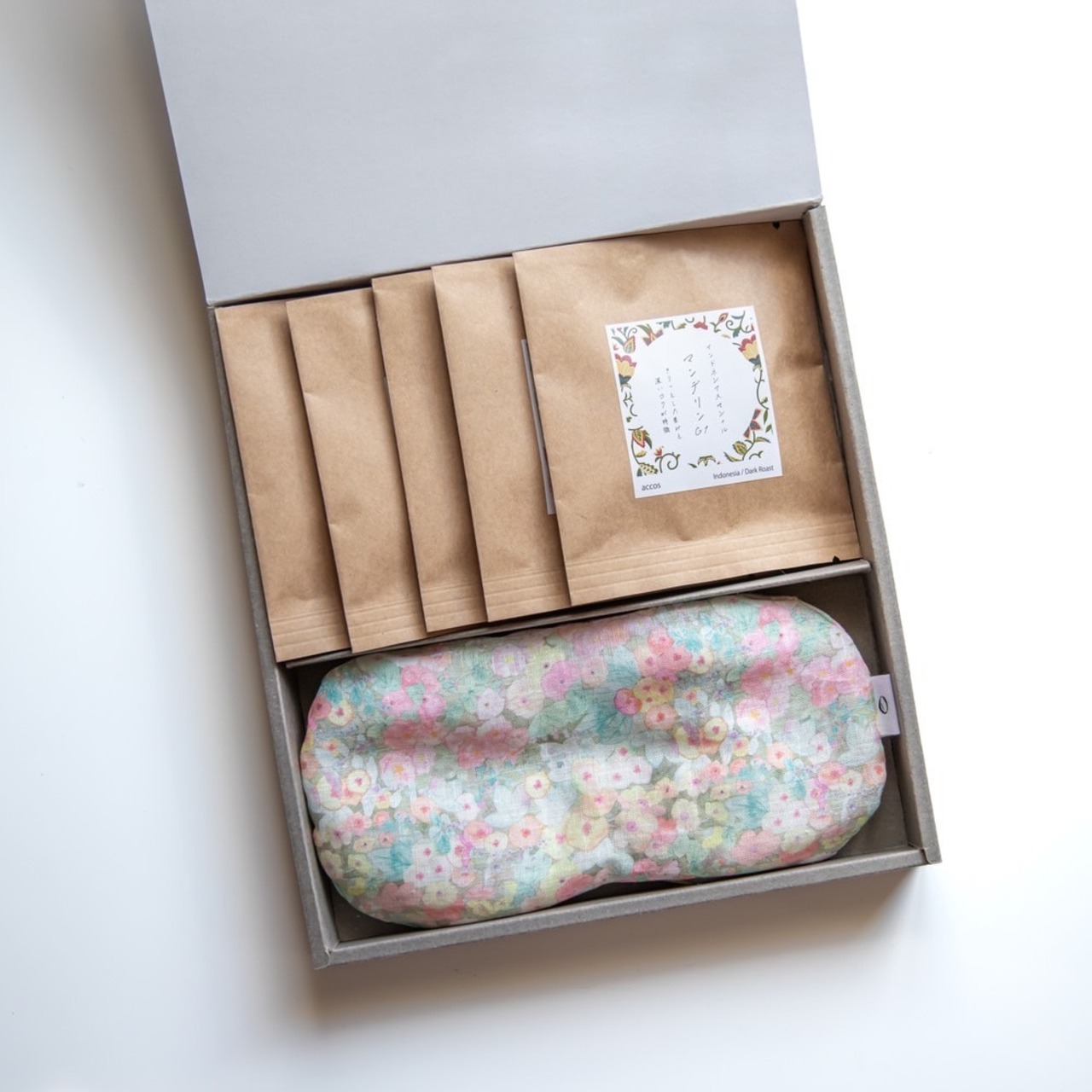 玄米ハーブカイロと厳選珈琲ドリップバッグアソート