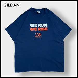 【GILDAN】マラソン イベント rising new york road runners プリント バックロゴ 企業ロゴ NB ニューバランス Tシャツ XL ビッグサイズ 半袖 US古着