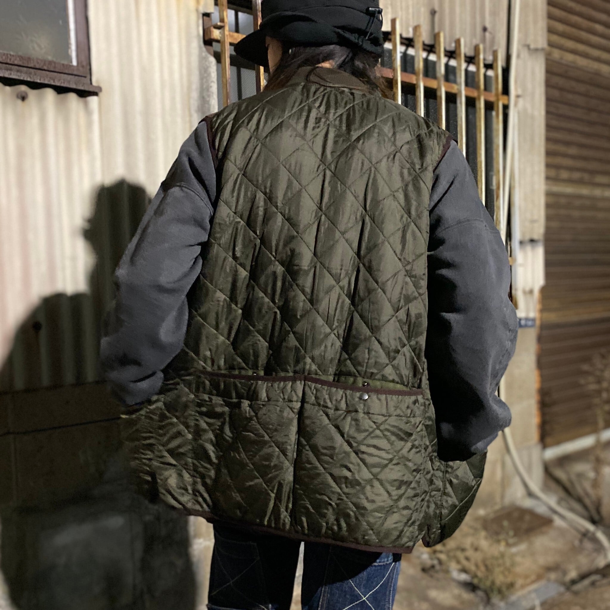 Barbour バブアー ナイロンキルティング ハンティングベスト メンズL相当 古着 Keeperwear Waistcoat カーキ  オリーブグリーン【ワークジャケット】 | cave 古着屋【公式】古着通販サイト