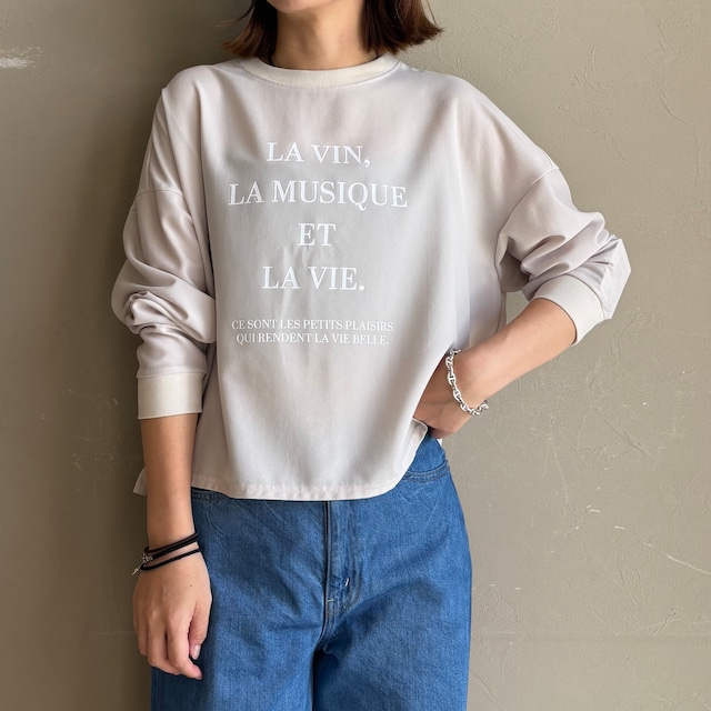 【 QTUME 】ジョーゼットロゴトップス