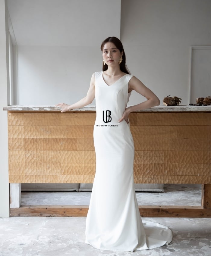 THE URBAN BLANCHE ORIGINAL 】ウエディングドレス Vネック スレンダー