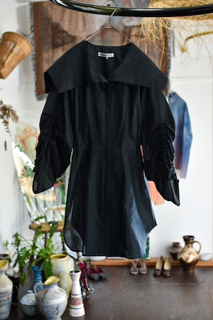 AKIKOAOKI Sailor zip blouse black