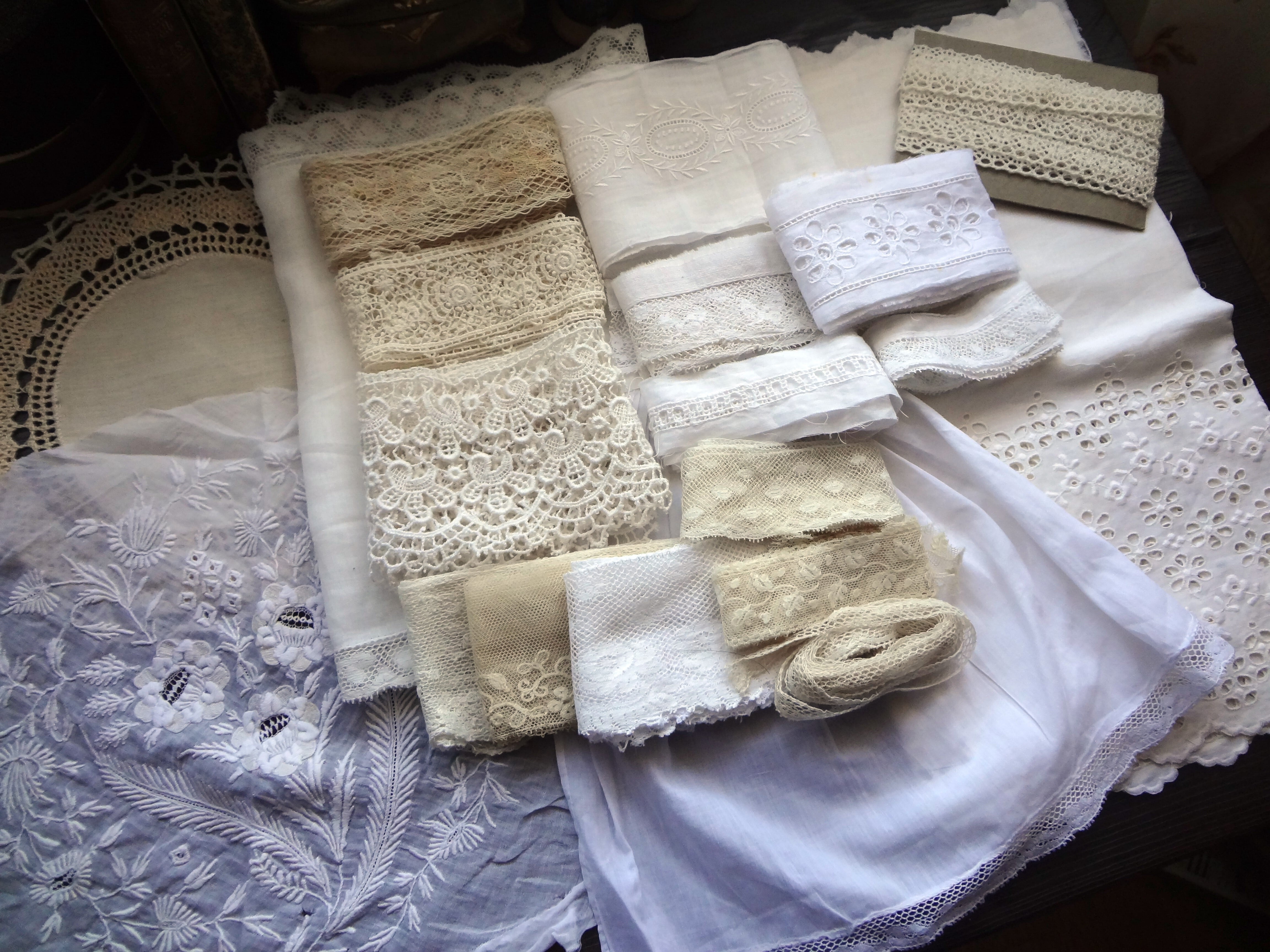 アンティークレース | grenierplus