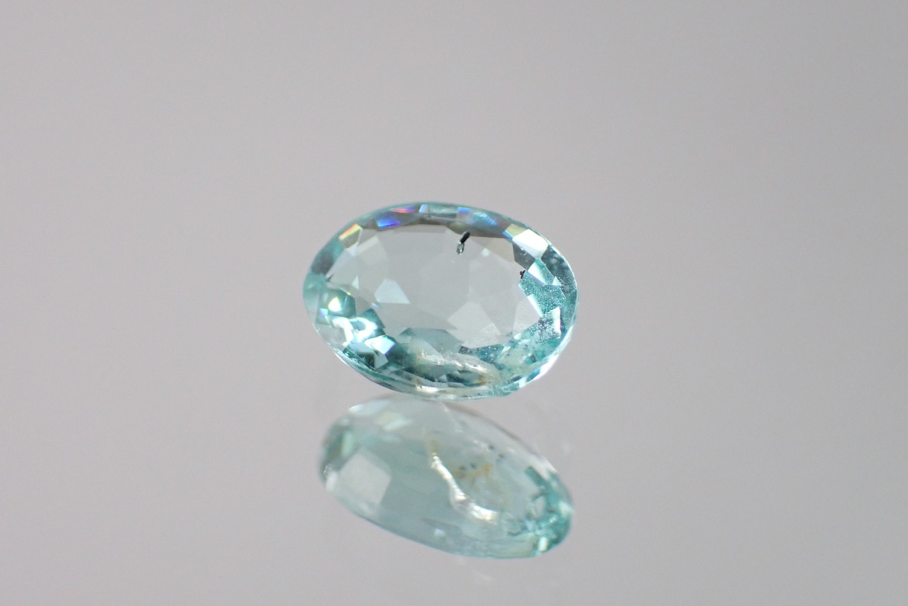 グリーンアクアマリン　1.64ct　[C11-610]