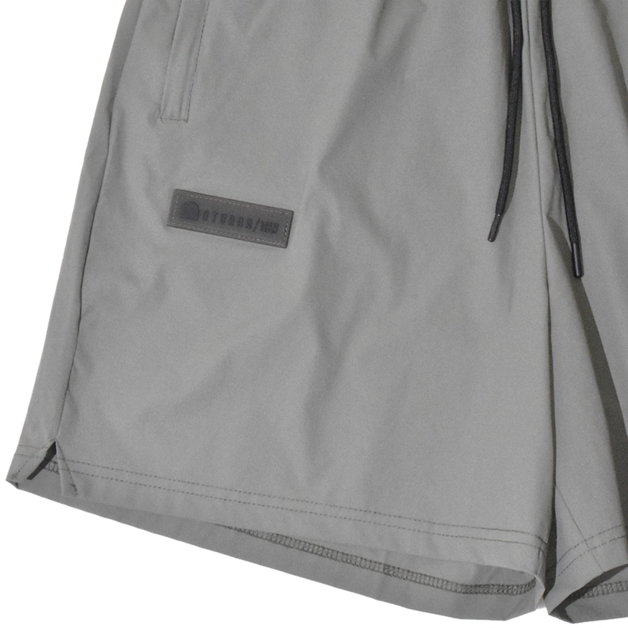 Nylon ST shorts：スモークグリーン