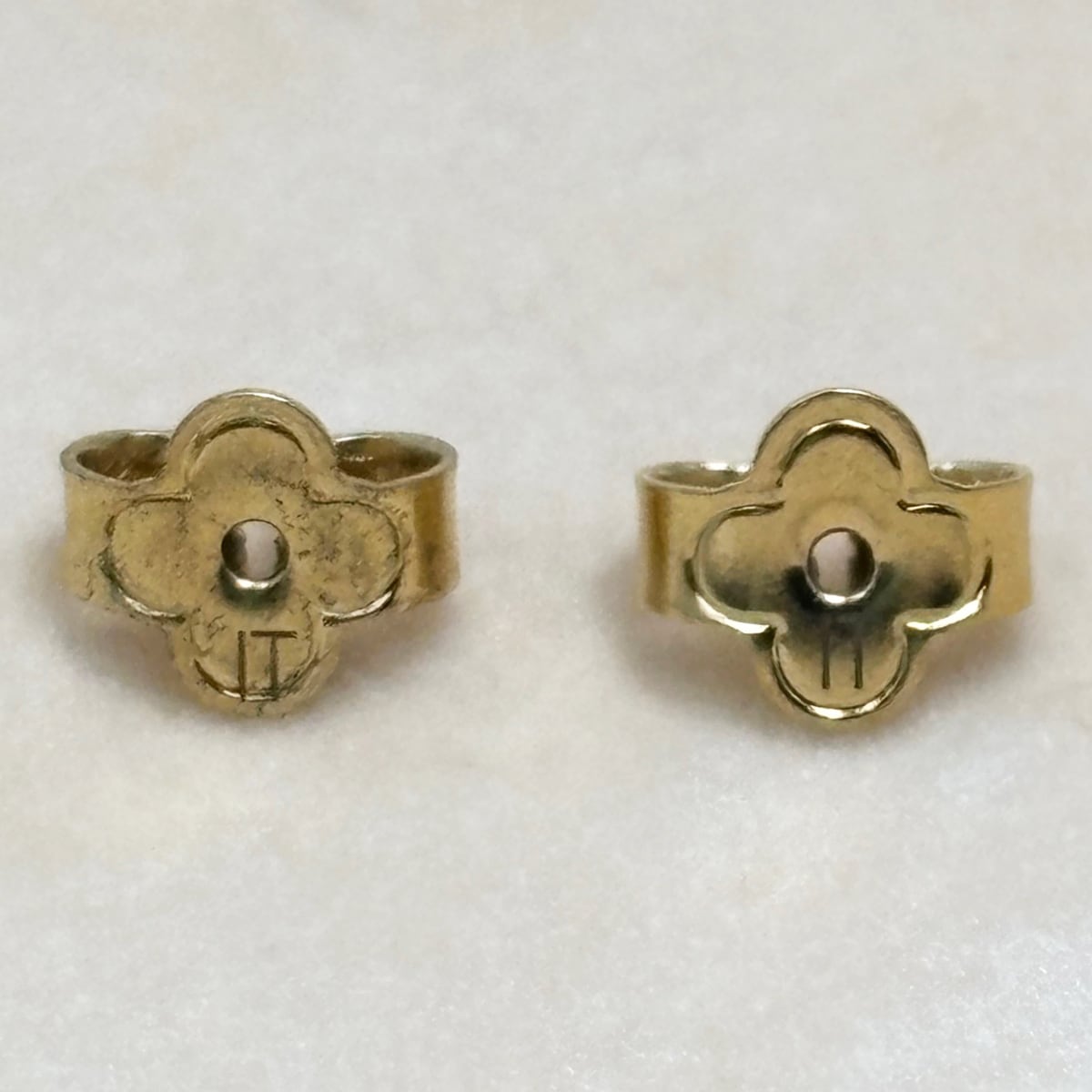 中古】 ルイヴィトン ピアス 両耳用 フラワーフル M68131 LVフラワー