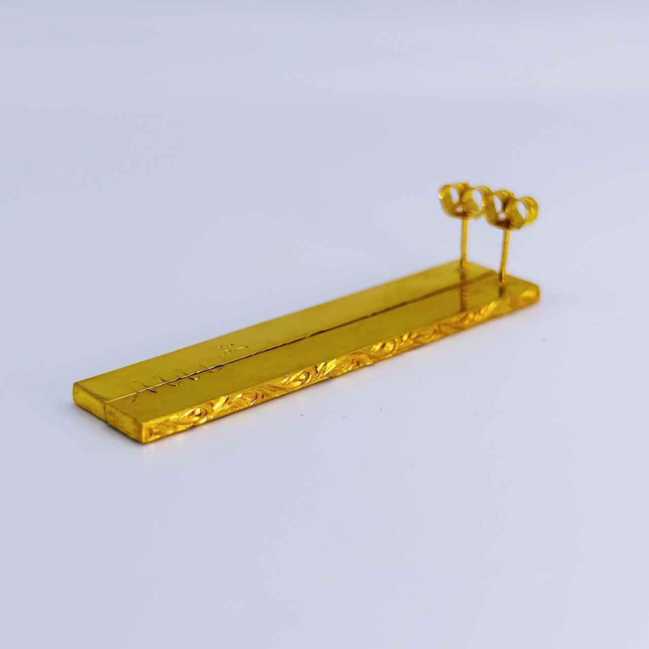 Heritage Bar Earrings -Gold-