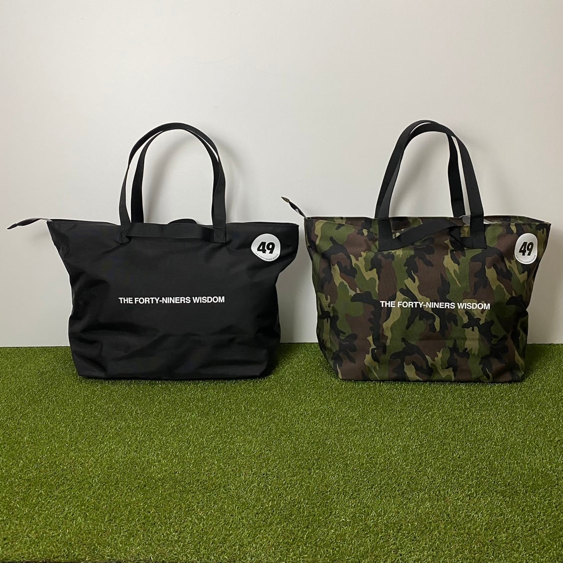 ☆超美品☆MARK&LONA キャディバッグ WHAT NOT ヘッドカバー付 ☆超美品☆MARK&LONA キャディバッグ WHAT NOT ヘッドカバー付