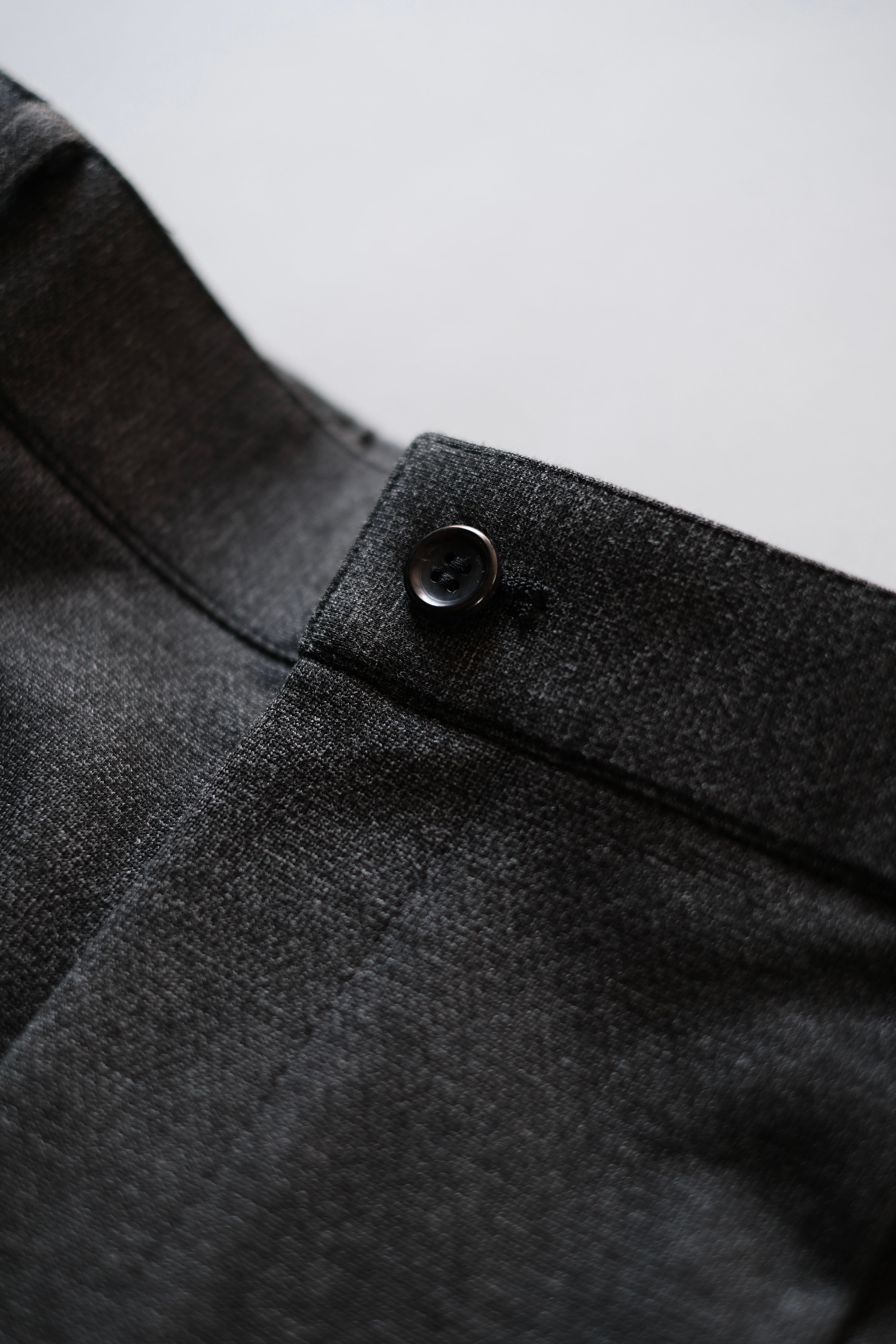 Graphpaper / SIDOGRAS Melange Ponte Wide Tapered Slacks | LIVING