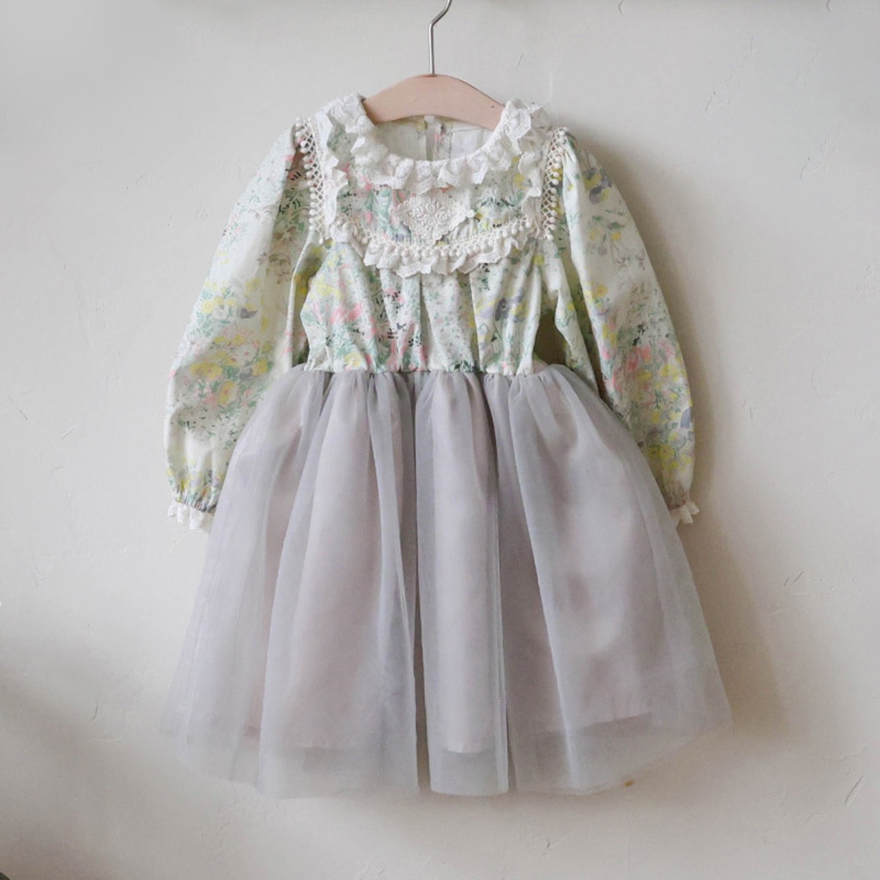 秋レースフリルワンピース