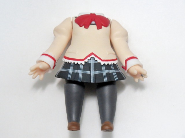 再入荷【208】 暁美ほむら 制服Ver. 体パーツ 制服　ねんどろいど