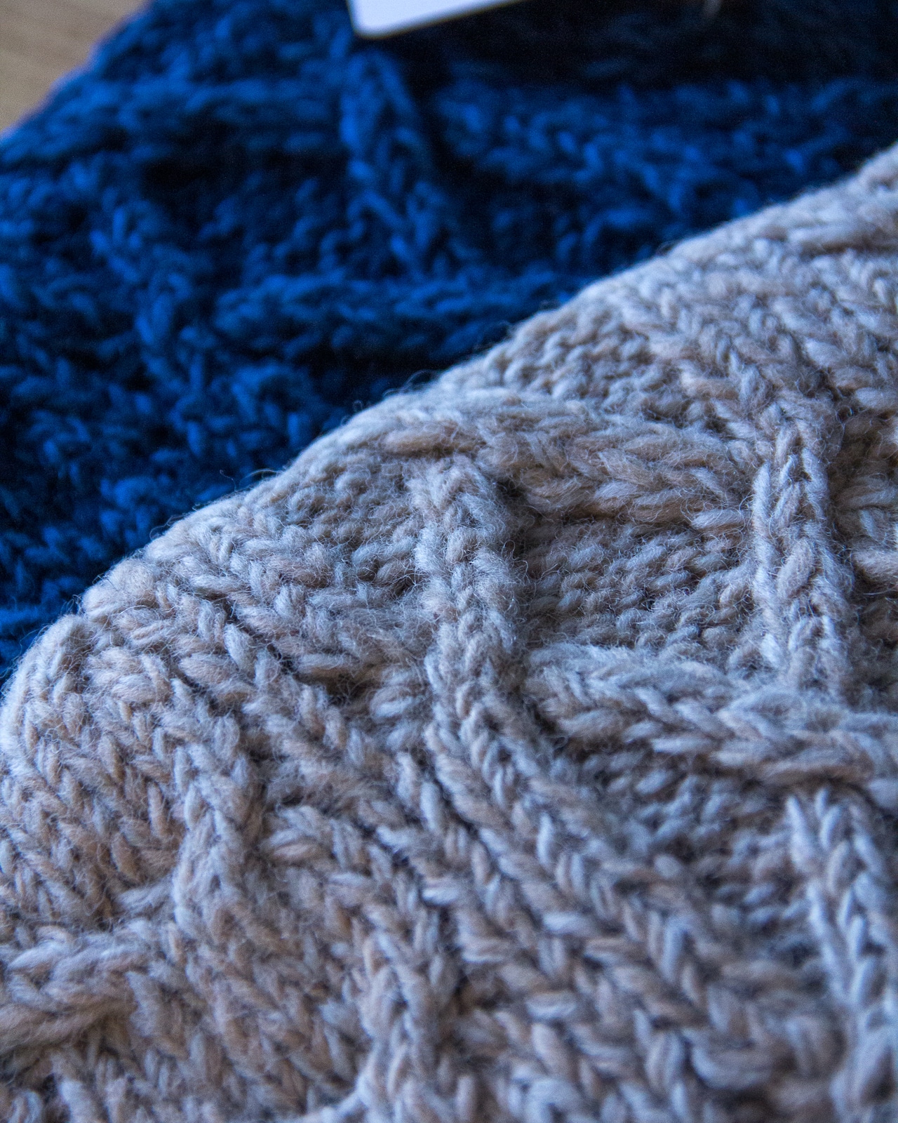 ヒマラヤンクライマーズハンドニット スヌード 手編み HIMALAYAN CLIMBER'S HAND-KNIT