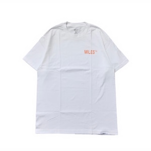 MILES™ / LOGO HIT S/S TEE - WHITE-