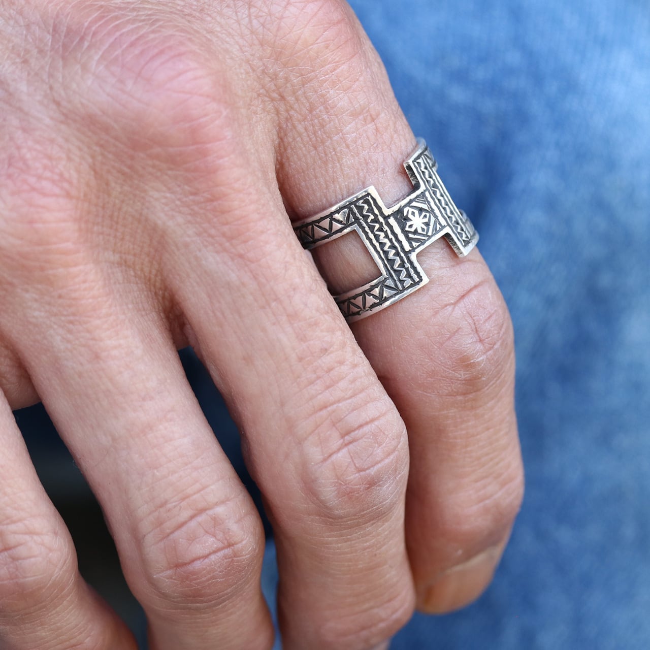 Derrick Gordon デリック ゴードン Sunburst Drop Ring サンバースト