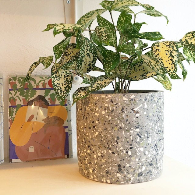 Terrazzo cement flower pot cover 鉢カバー(Gray)　φ17cm×H16cm