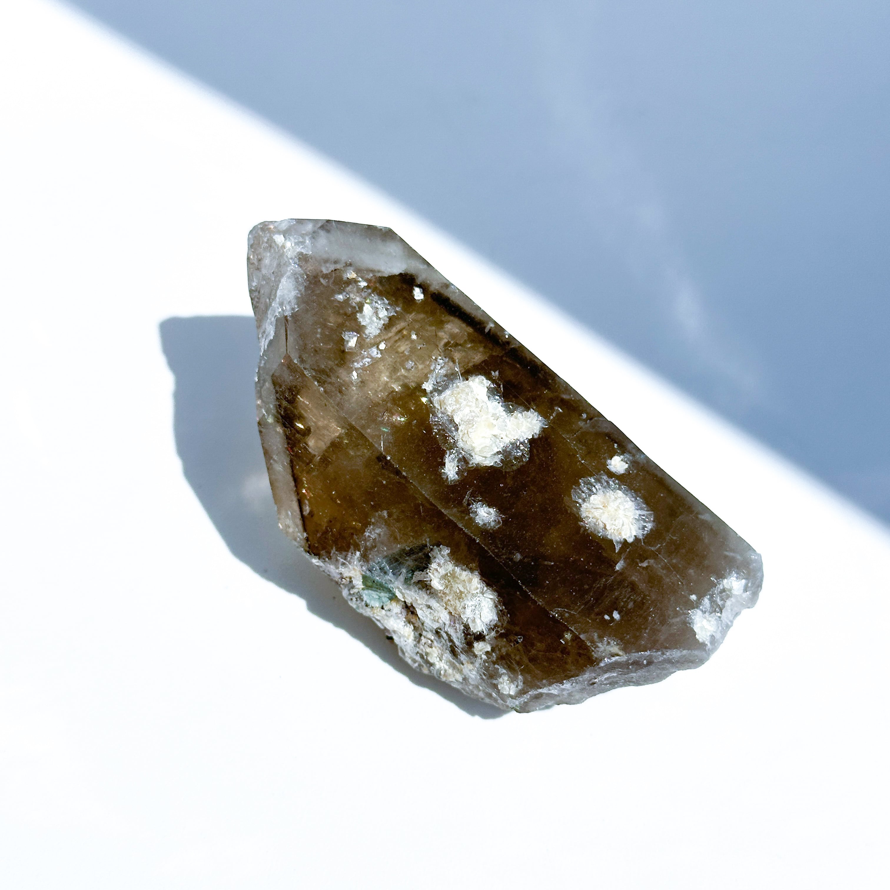 トルマリン入り◎シトリン（黄水晶） 原石03◇ Citrine ◇ 天然石