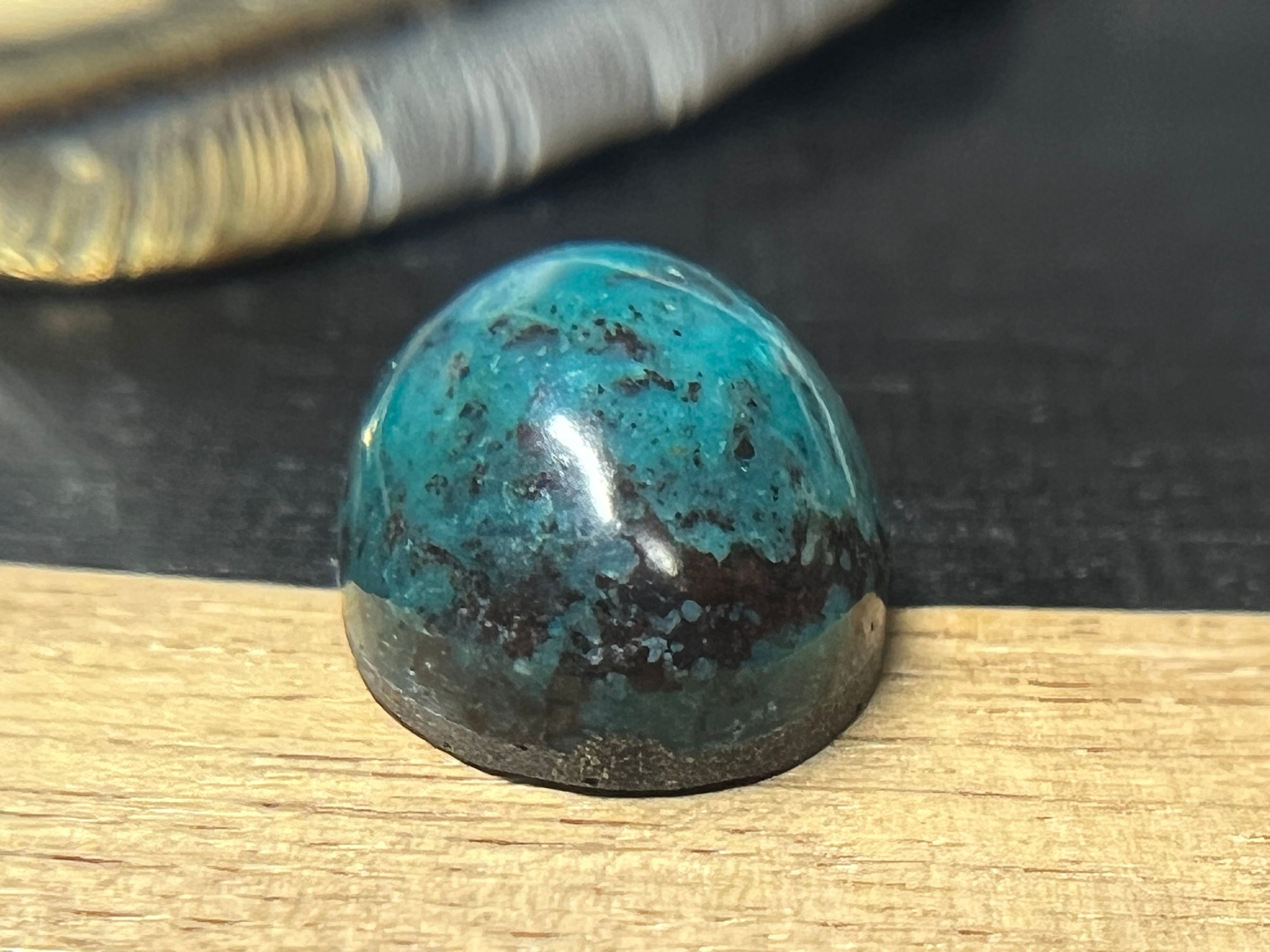Natural Smokey Bisbee Turquoise スモーキービズビー ターコイズ
