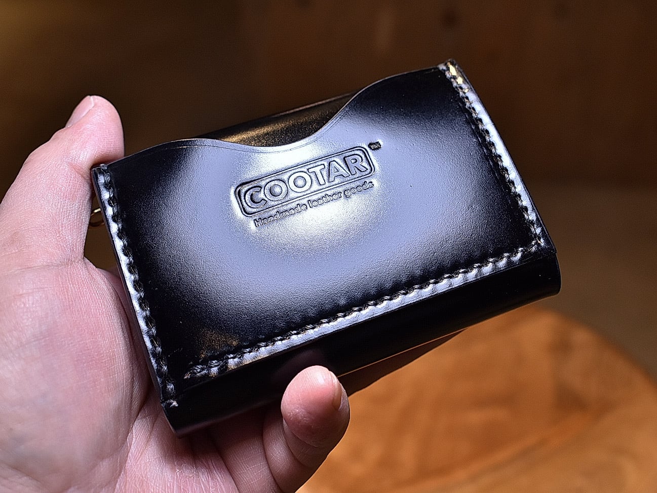 トラッカーミニミニウォレット コードバンブラック | COOTAR