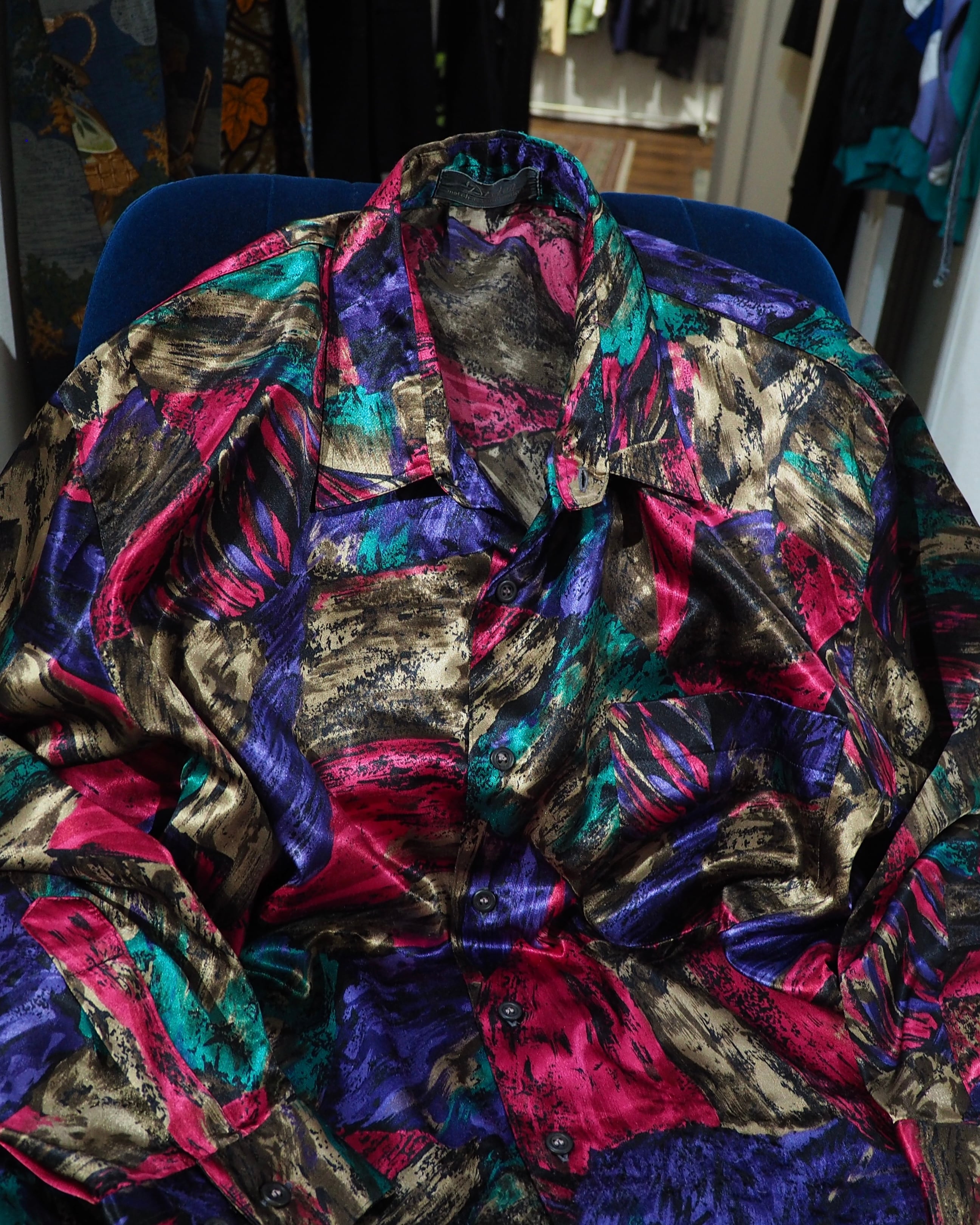 1980 - 90s Bewitching Multi Color painted vintage Drape loose Shirt