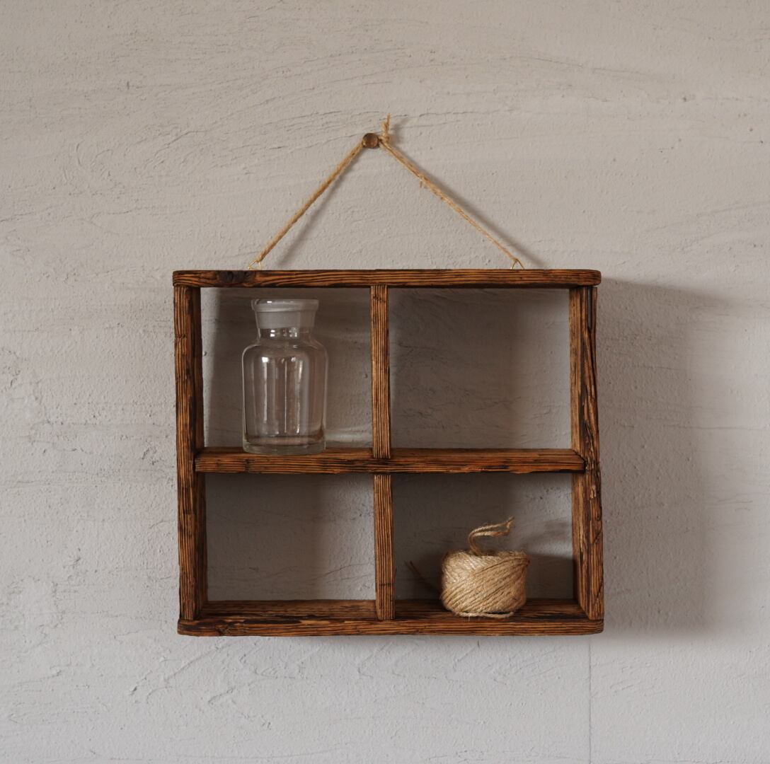 古木のウォールシェルフ