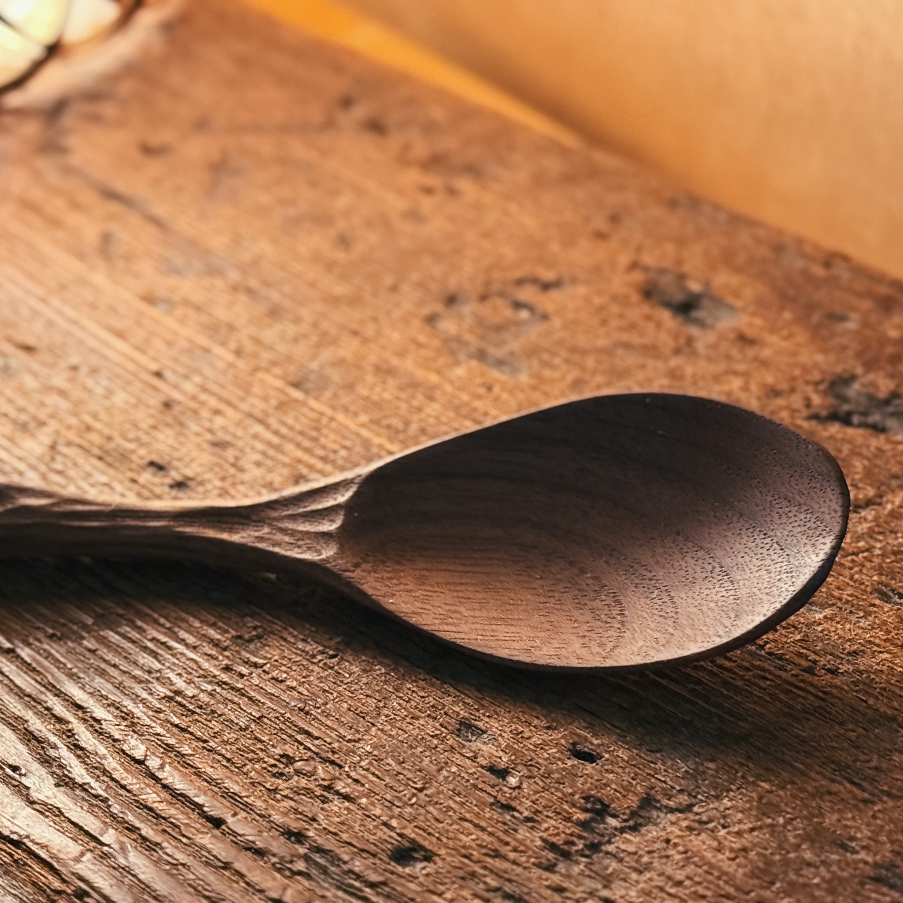 彫りこみスプーン〜知恵の木から SW-26 ウォールナット 無垢材 手作り