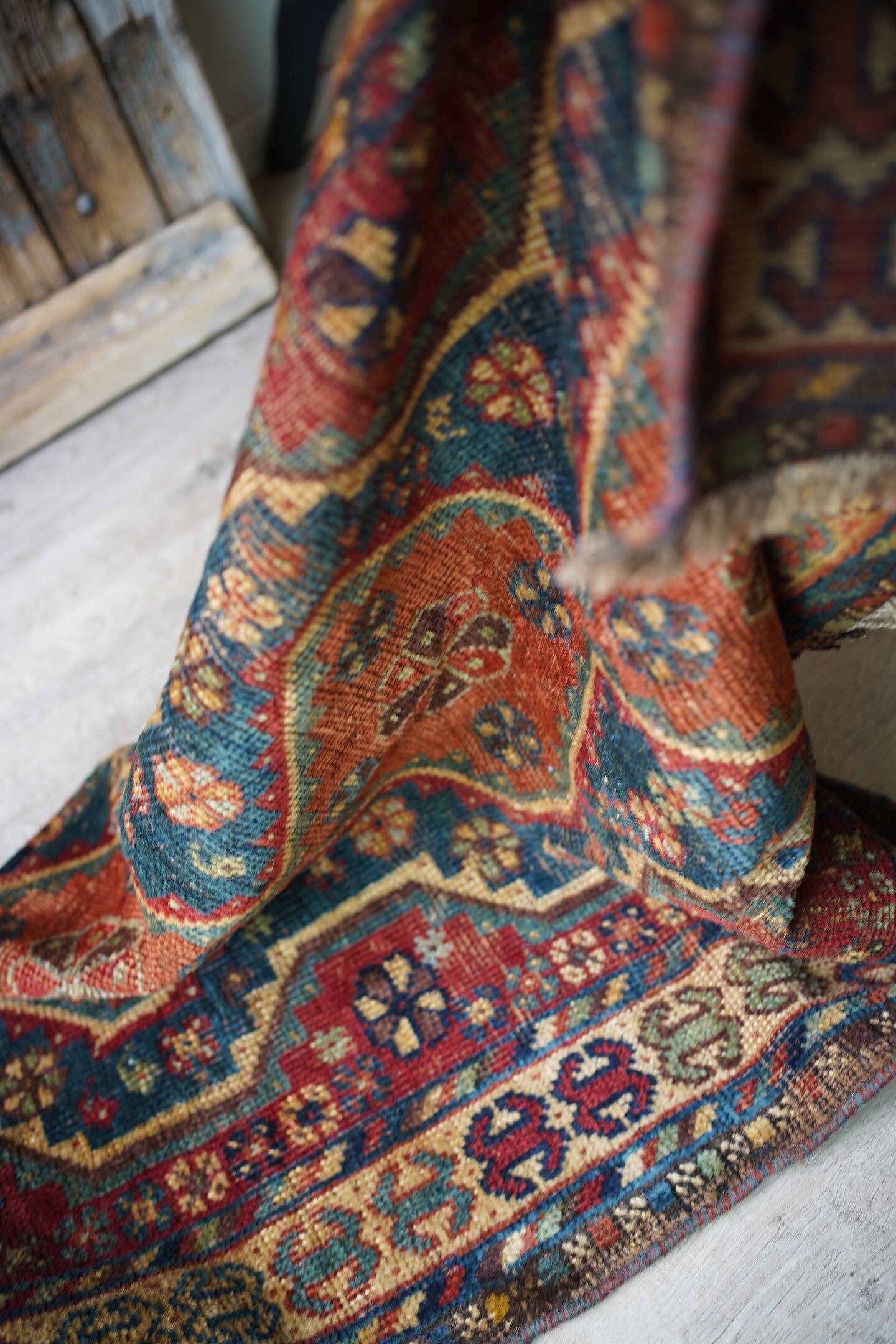 376】Semi Antique Persian Shiraz Qashqai rug 1940's | ヴィンテージ
