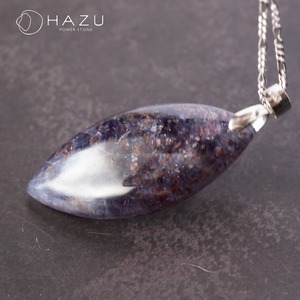 SALE【1点もの】高品質アイオライトサンストーン