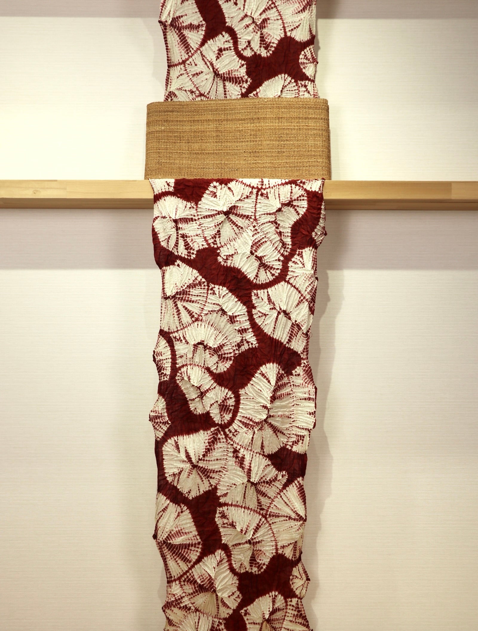 誂え品】有松絞り浴衣 キキ（猫の模様） ＊お仕立代込 | きものの