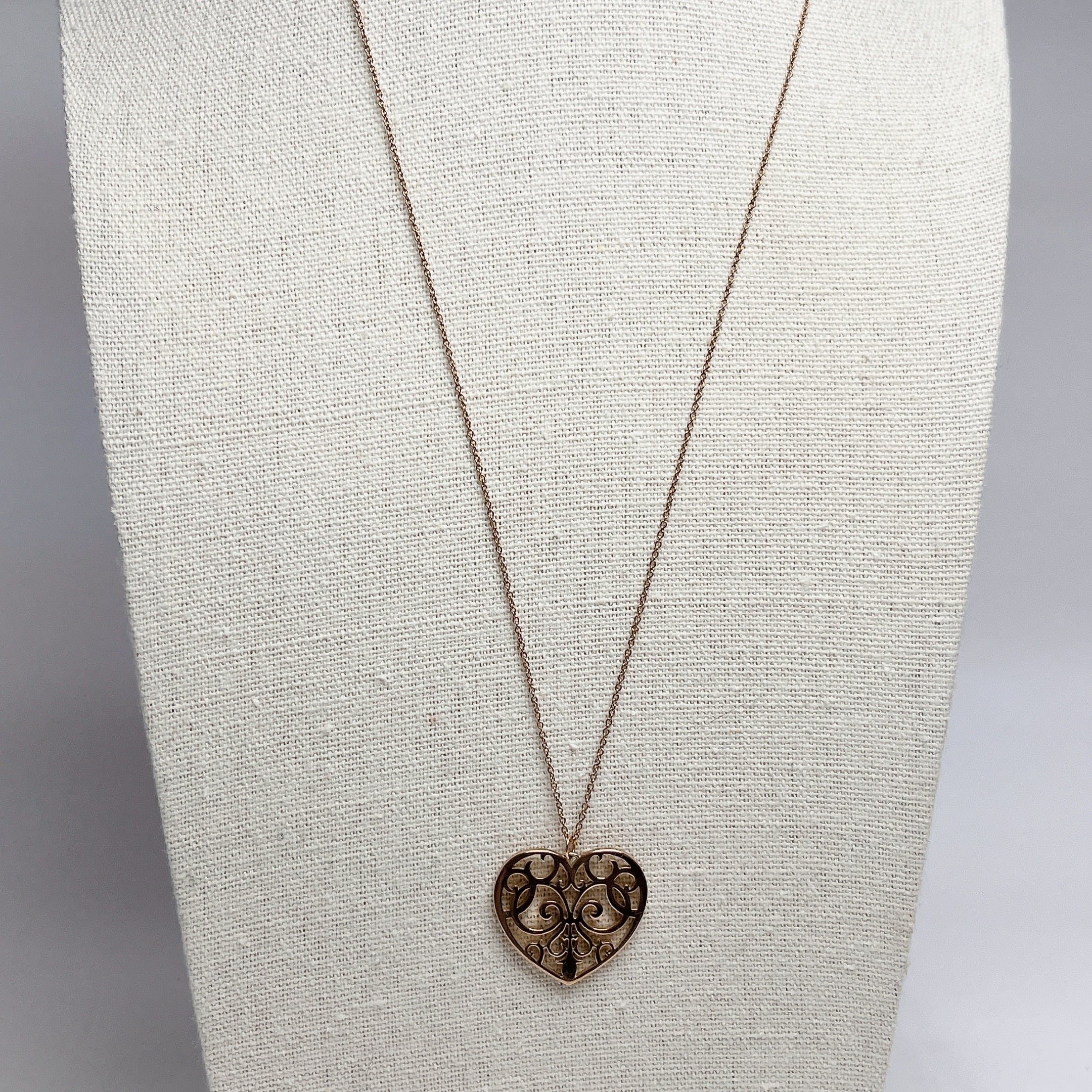 625 ティファニー エンチャントハート ネックレス ルベドメタル | LiLi 