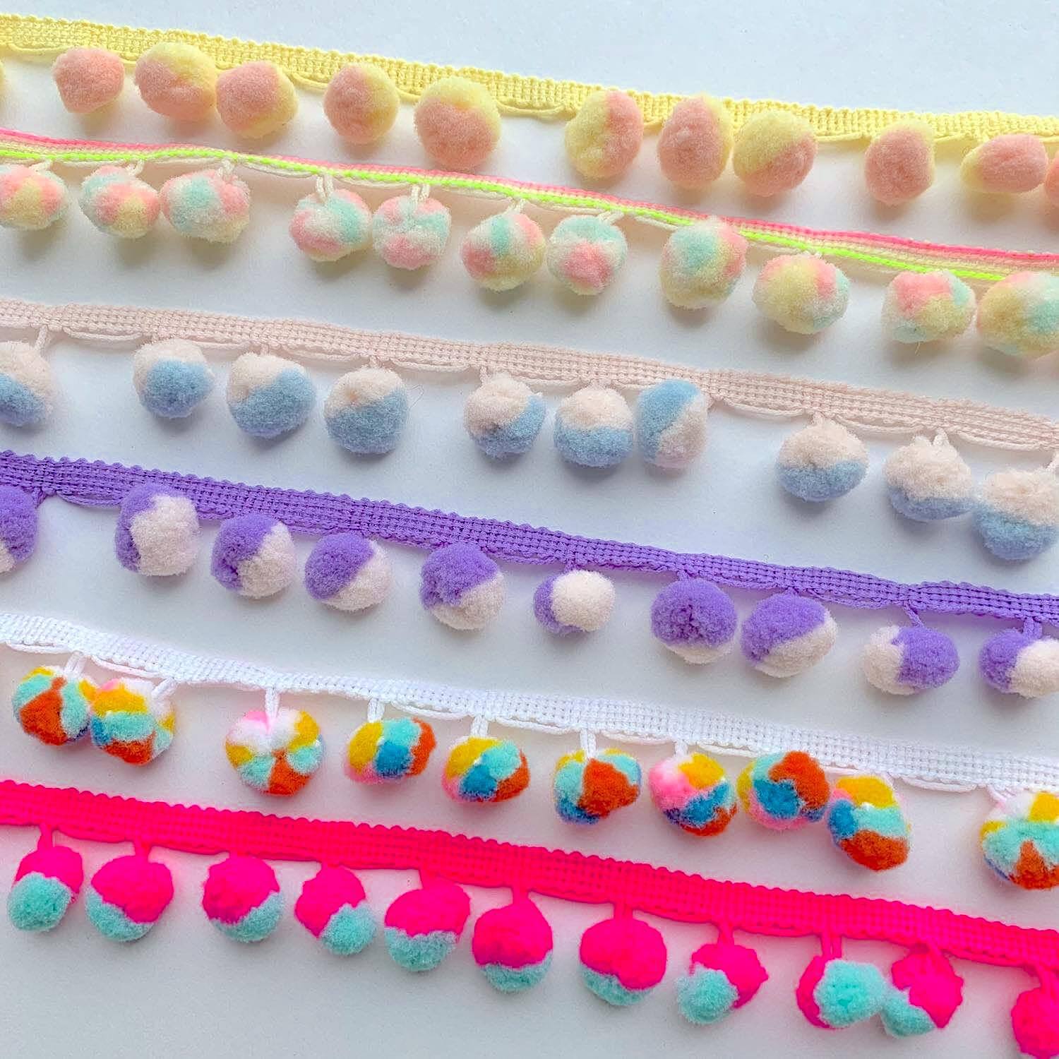 ボンボンリボン 再入荷〉ポンポン付きMIXカラーリボン（1mカット） | Dua-アクセサリー