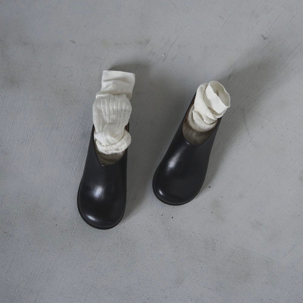 【 anuke 】Ecoleather Heel Slip-ons