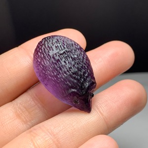 26.可愛い色合い☆フローライト ハリネズミ