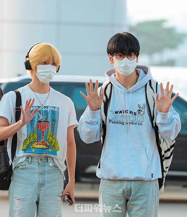 ☆TXT ボムギュ 着用！！【AMOUPRE】Tarot Ace Of Cups Tshirt (White