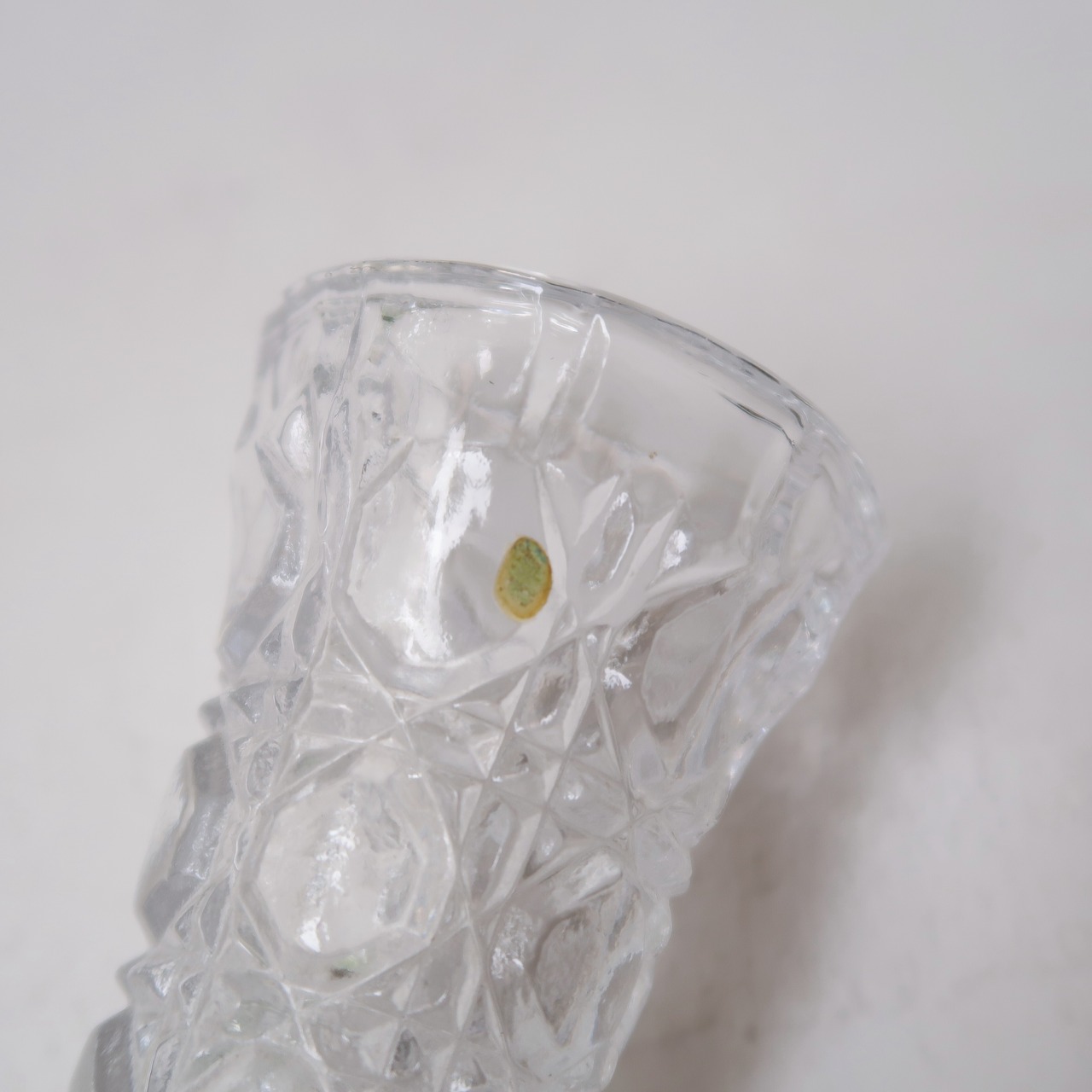 クリスタルな一輪挿し