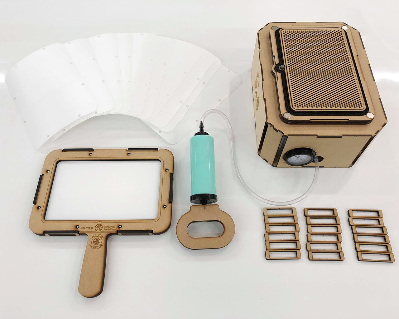 手動真空成形機 V.former Lab | 3DPRINTER SHOP id.arts