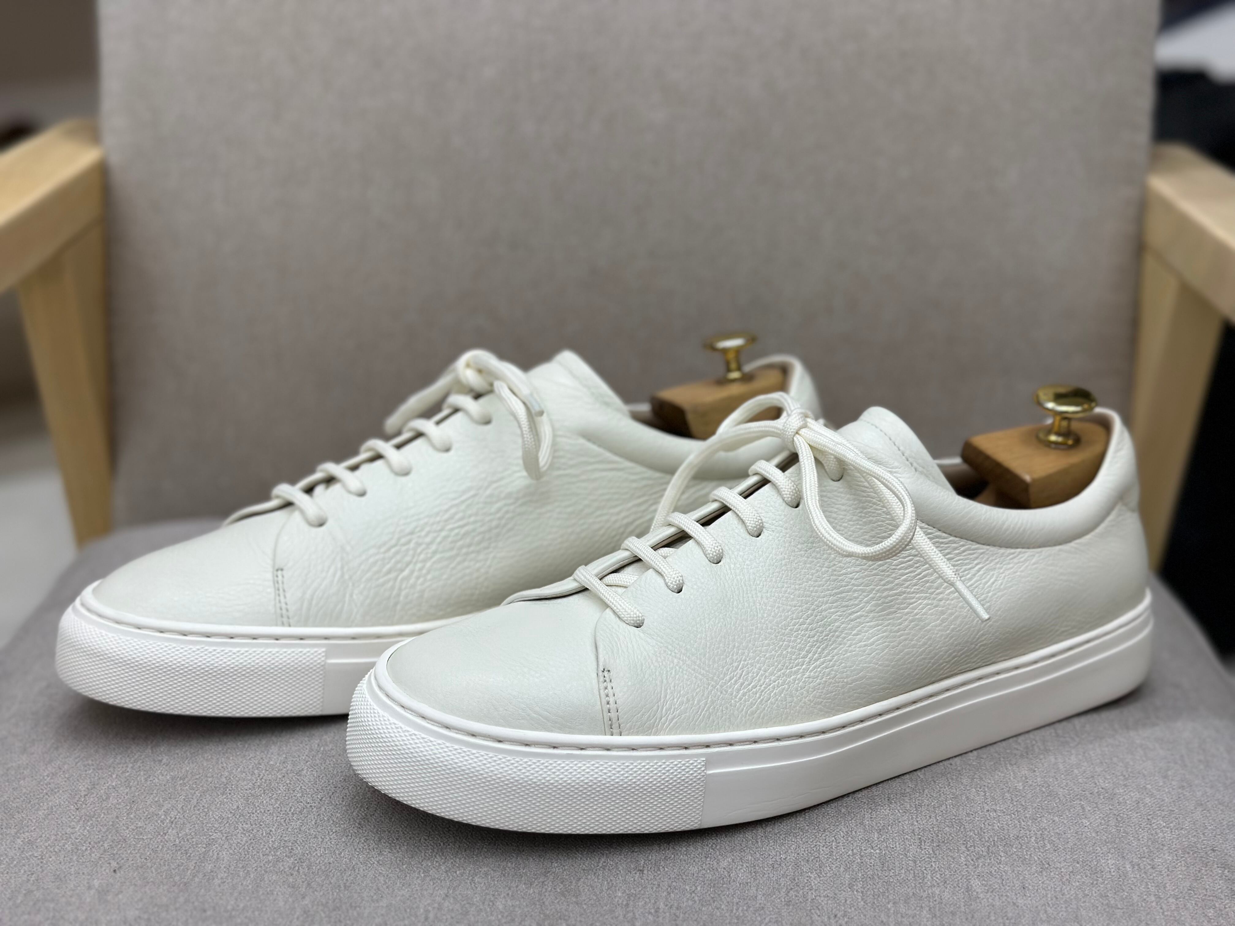 美品】theory セオリー レザースニーカー 43 27cm 紳士靴 メンズ 